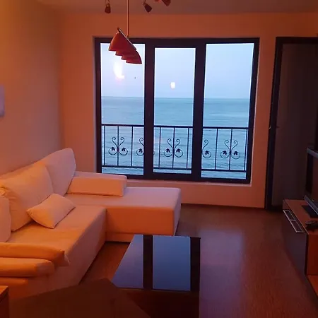 Vip Sunrise Апартамент